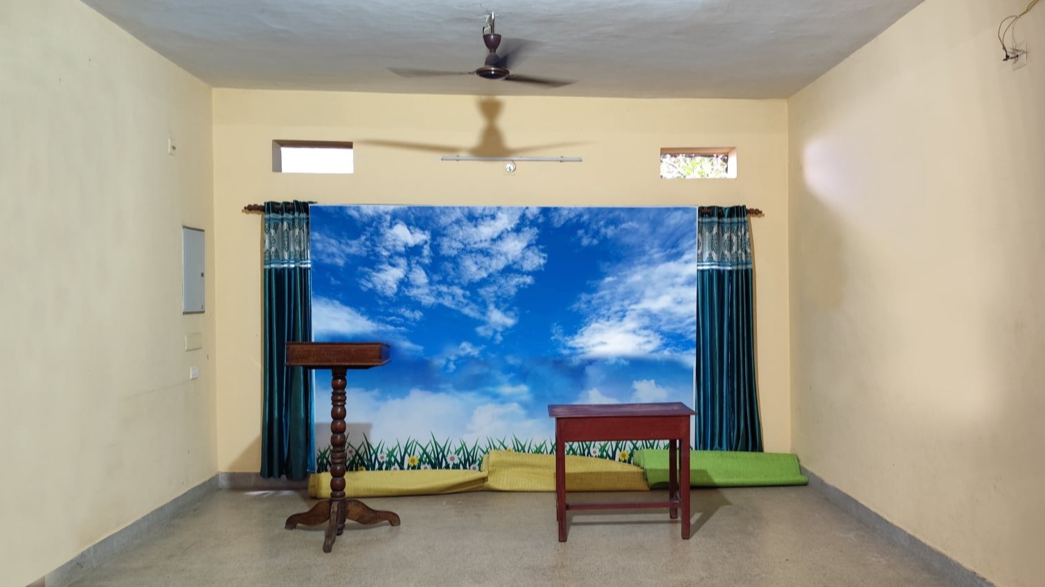 Small meeting & Seminar hall